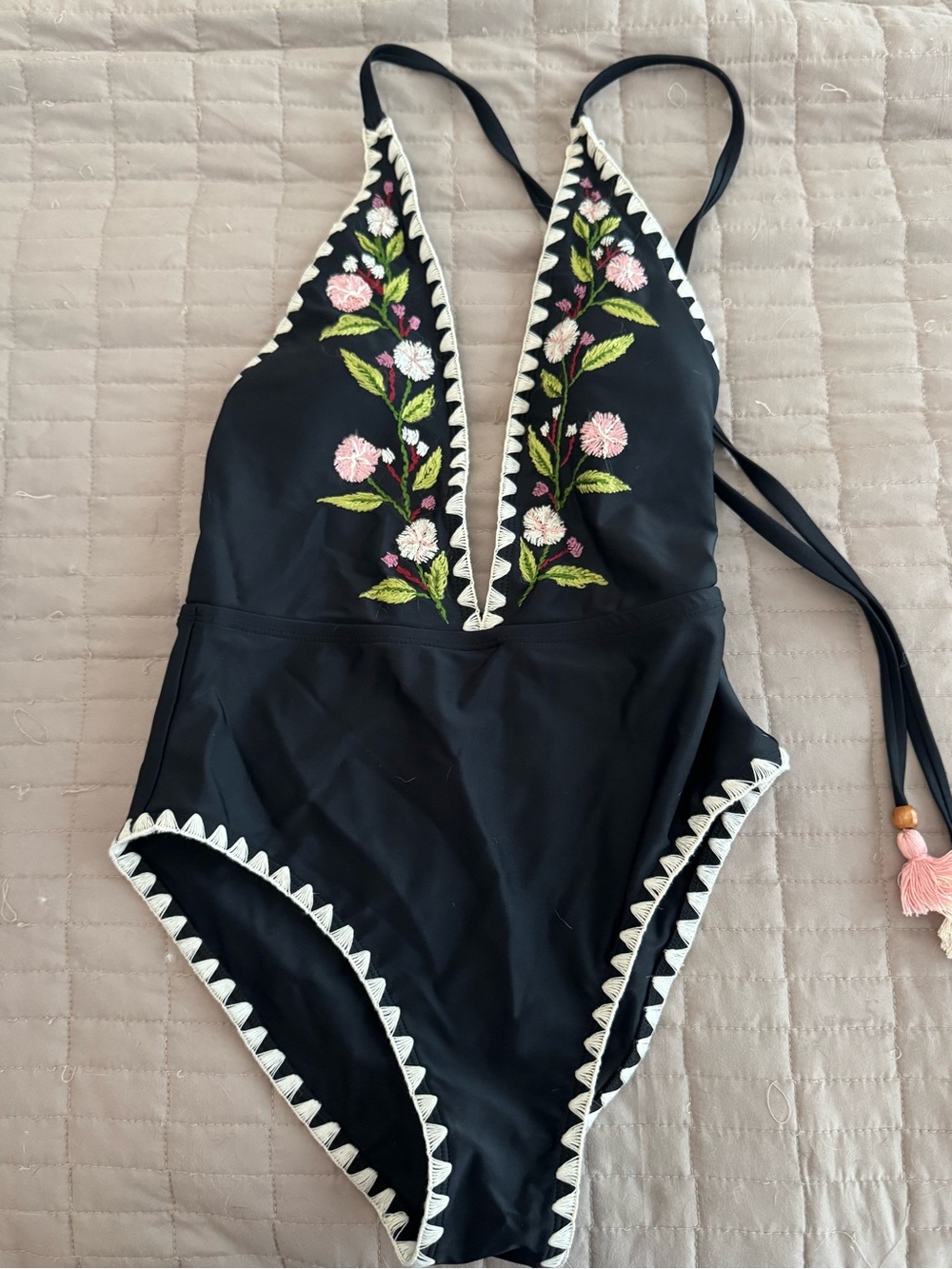 New Wet Black Floral Embroidered One-Piece Swimsuit